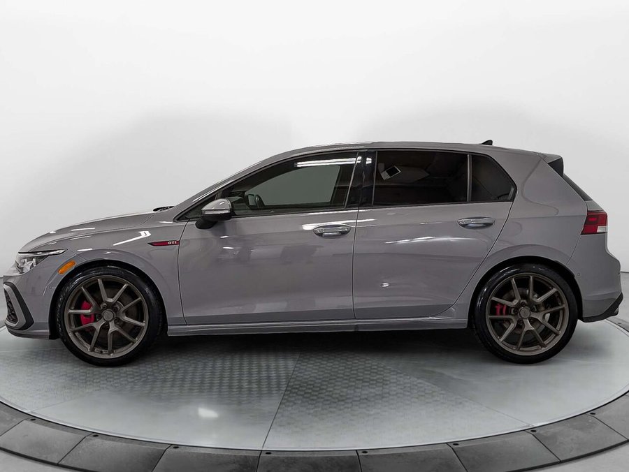 Volkswagen GOLF GTI 2.0 TSI Performance Toit Ouvrant Manuelle 2023 Autre