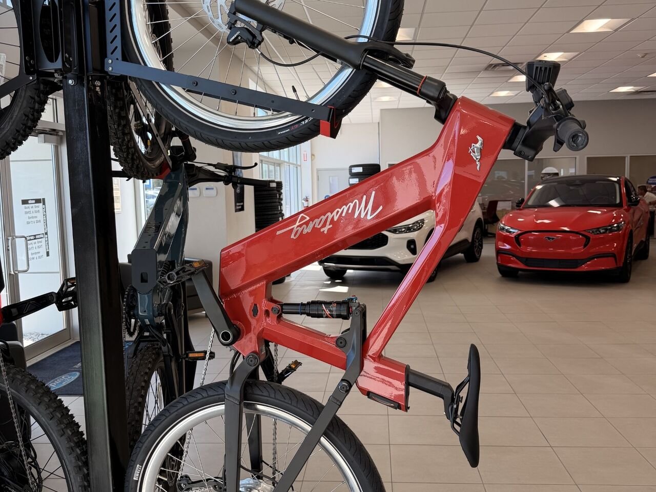 Ford EBIKE MUSTANG 60TH MOYEN 2025 Châteauguay - photo #0
