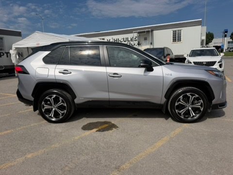2023 Toyota RAV4 Prime XSE AWD Silver Laval - photo #9