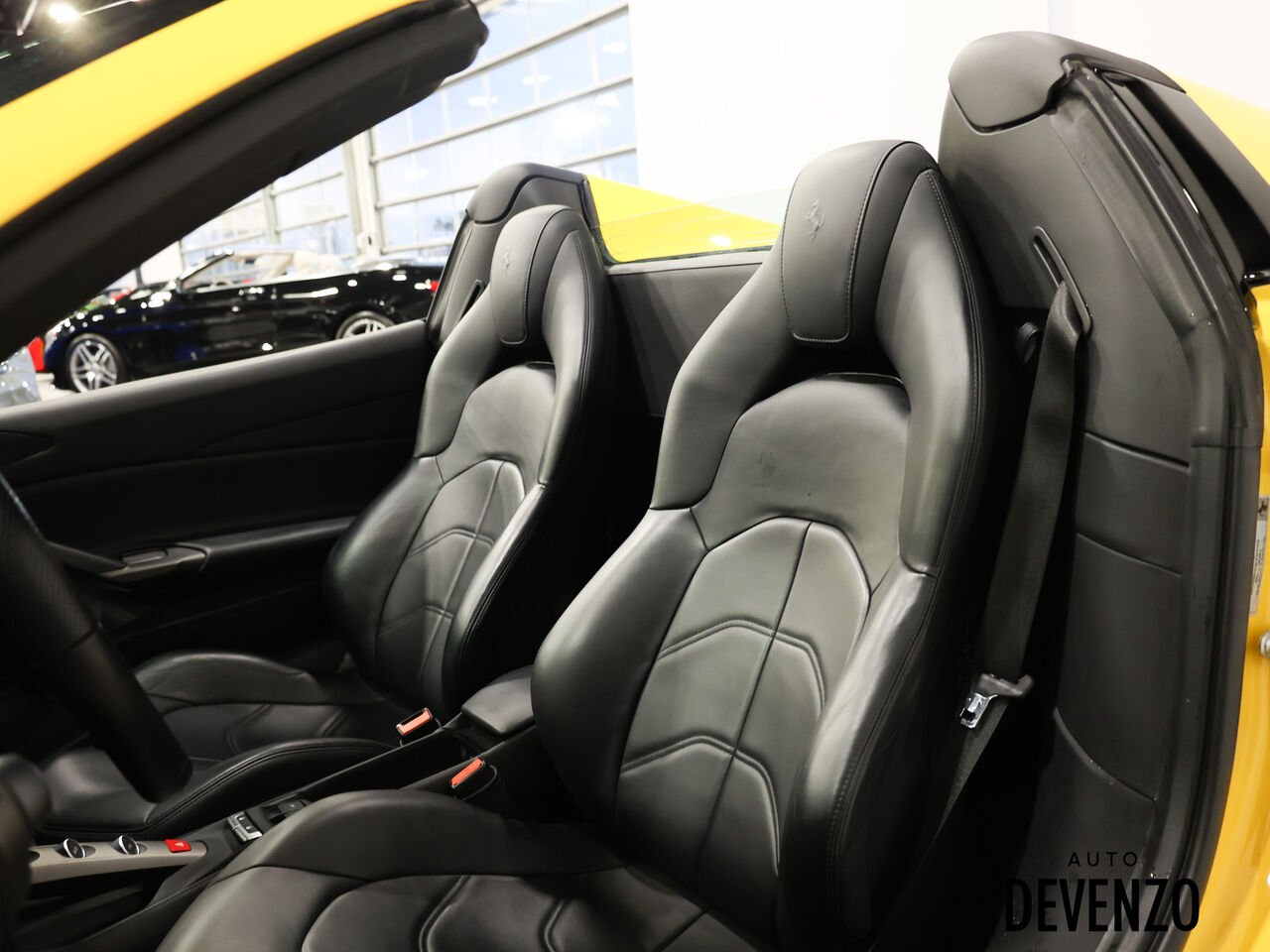 Ferrari 488 Spider 2019 Jaune Saint-Eustache - photo #9