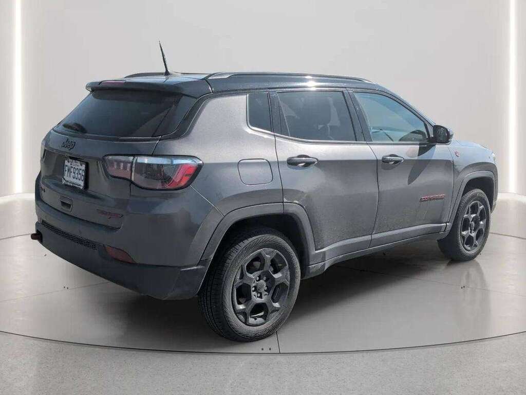 Jeep Compass 2023 Gris Gatineau - photo #3