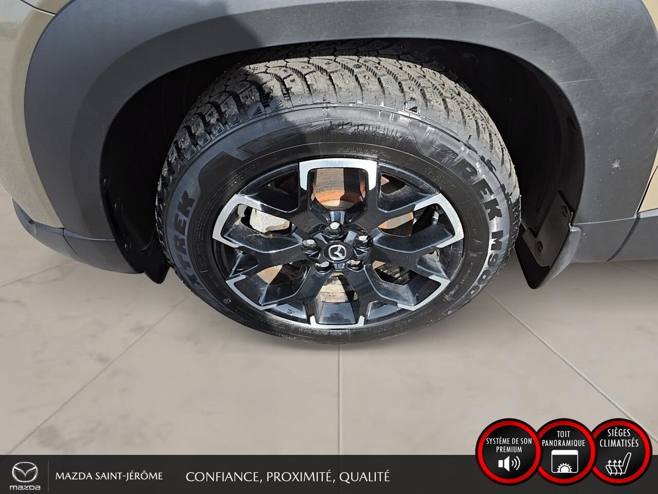 2024 Mazda CX-50 Édition Meridian | TOIT PANORMAIQUE | CUIR | AWD | Beige Saint-Jérôme - photo #11