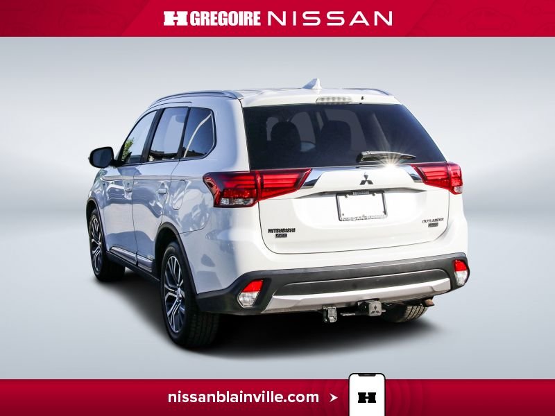 Mitsubishi Outlander 2018 Blanc Laval - photo #5