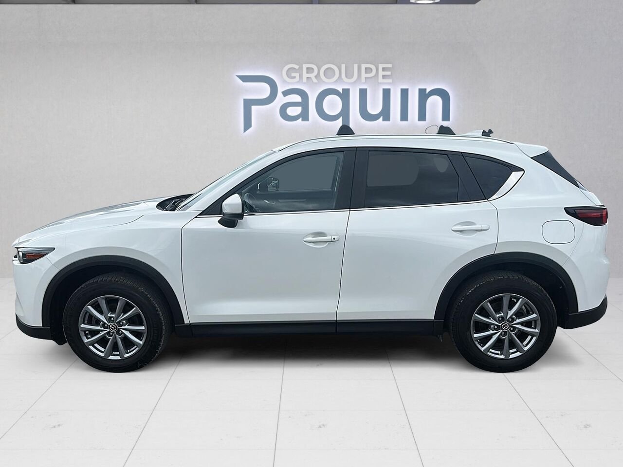 2024 Mazda CX-5 White Rouyn-Noranda - photo #4