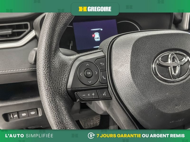 2024 Toyota Rav 4 White Laval - photo #25