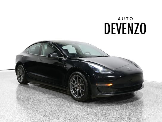 2022 Tesla Model 3 2022 Black