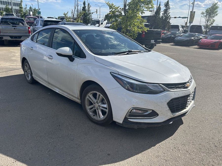 2018 Chevrolet Cruze 2018 White