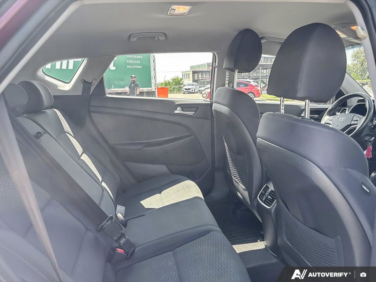 2019 Hyundai Tucson KM8J3CA48KU973097 Red Mirabel - photo #25