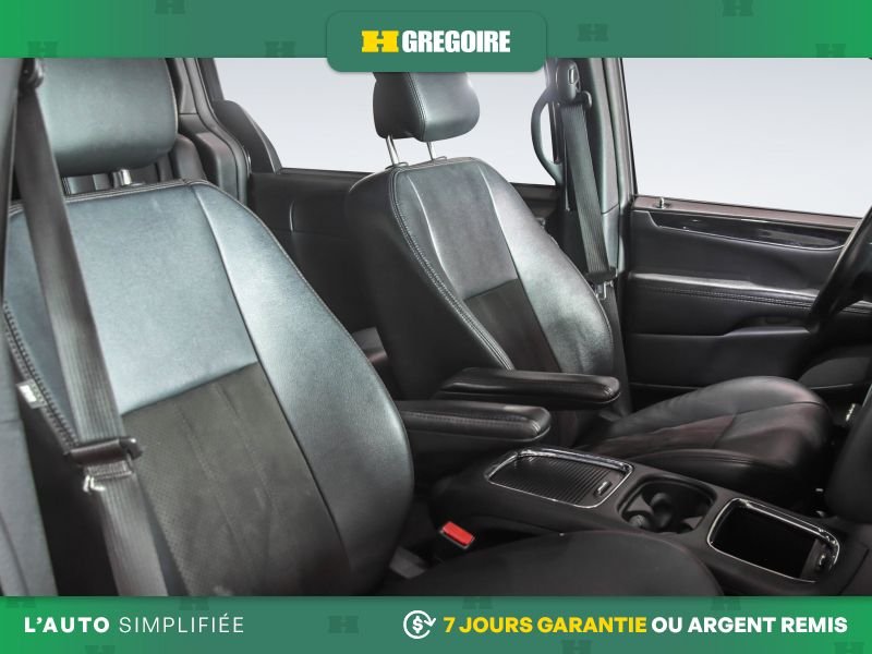 Dodge GR Caravan 821014 | Premium Plus AUTO A/C MAGS CUIR NAV CAM RECUL BLUE 2020 Noir Laval - photo #29