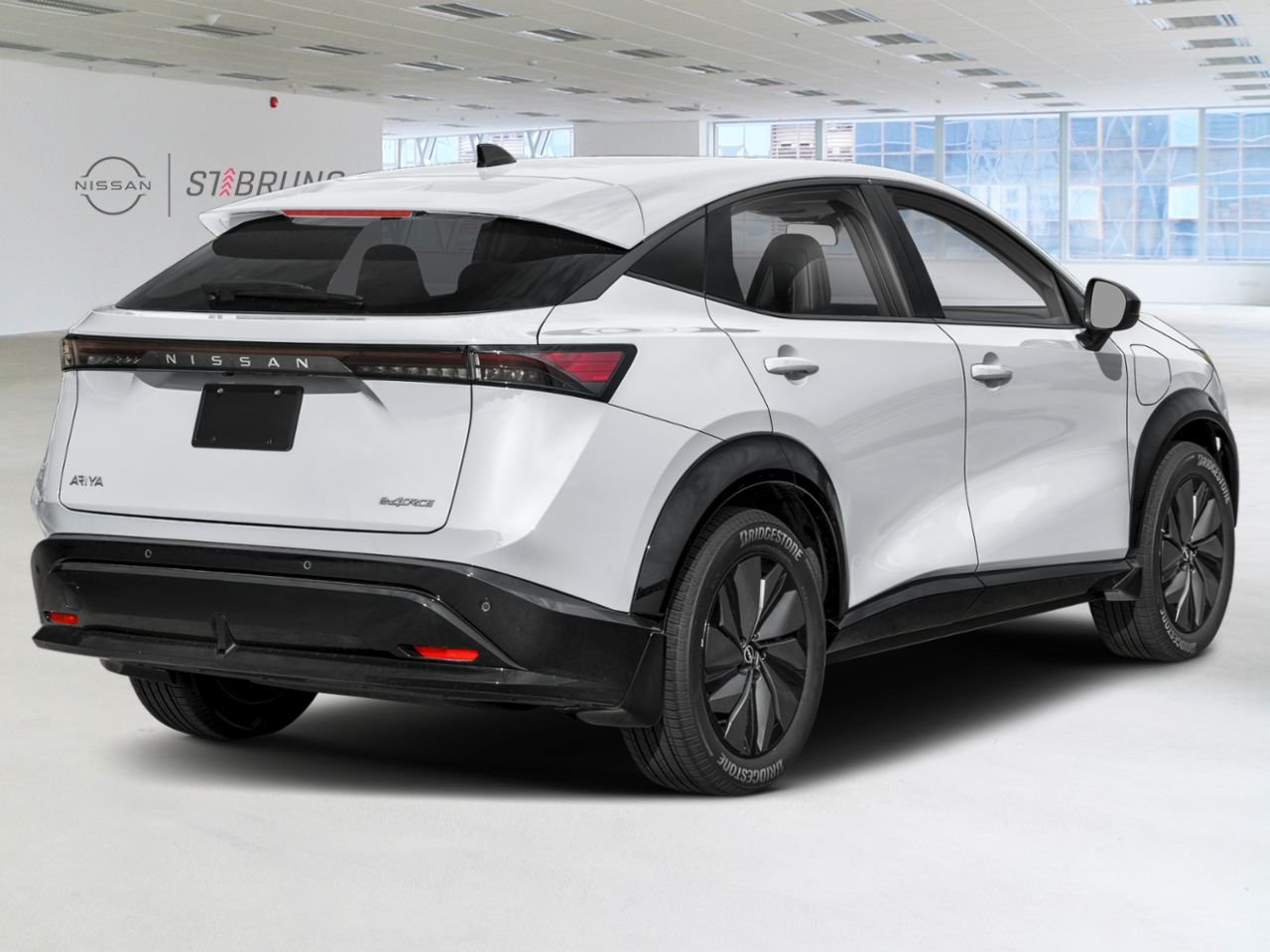2026 Nissan ARIYA Everest White Pearl Tricoat Saint-Basile-le-Grand - photo #2