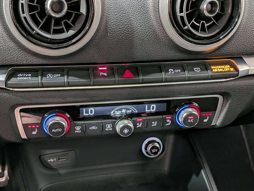 Audi S3 Sedan 2018 Bleu Val-David - photo #25