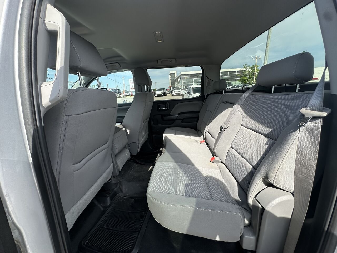 2016 CHEVROLET SILVERADO K2500HD Camion de travail cabine multiplace 4RM 153 po gray Ottawa & Gatineau - photo #13