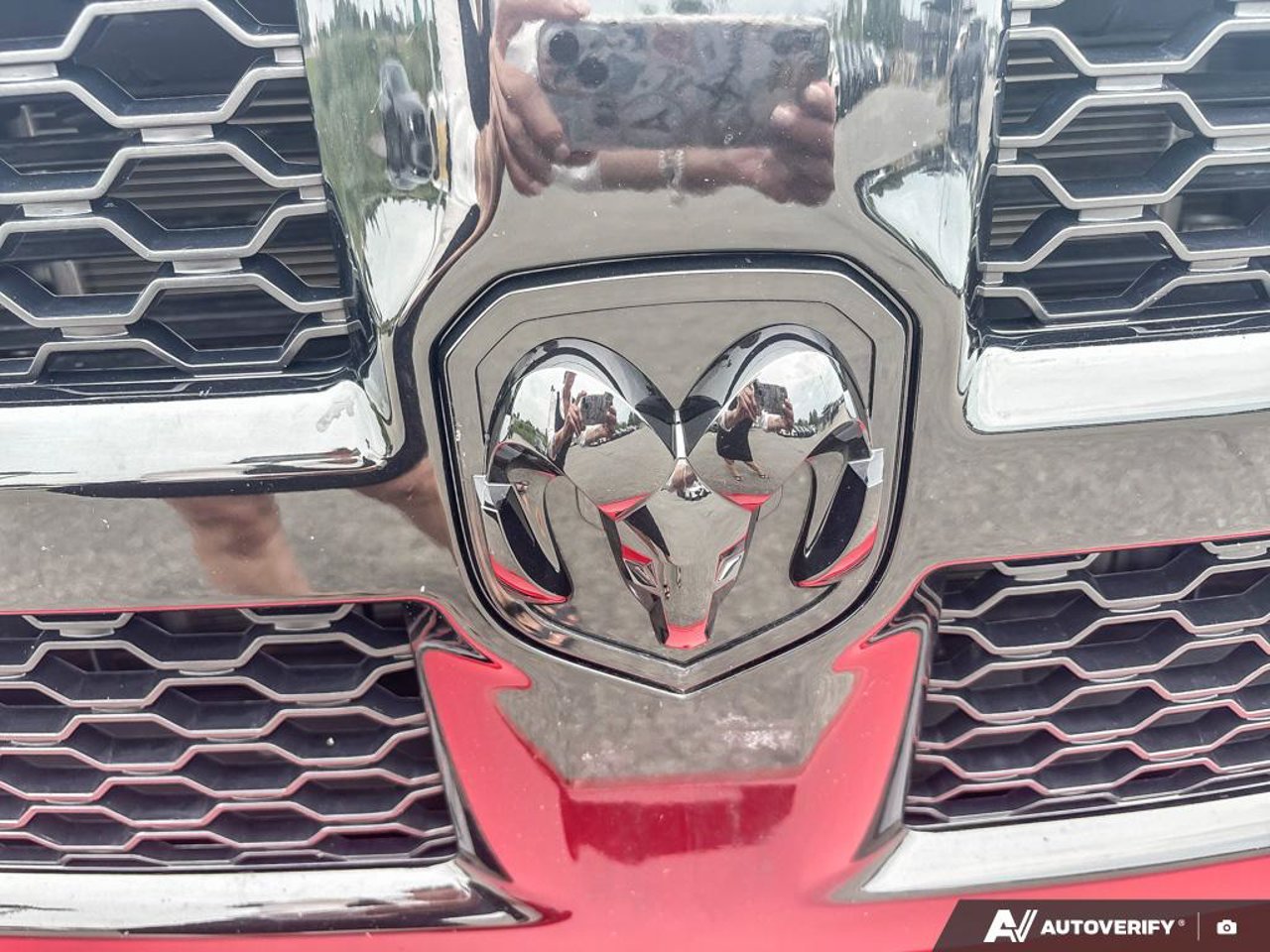 Ram 1500 Classic 3C6RR7KT1MG694042 2021 Rouge Mirabel - photo #11