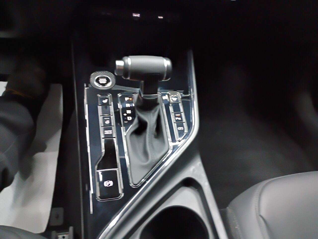 2025 Kia Niro Aurora Black Pearl Blainville - photo #29