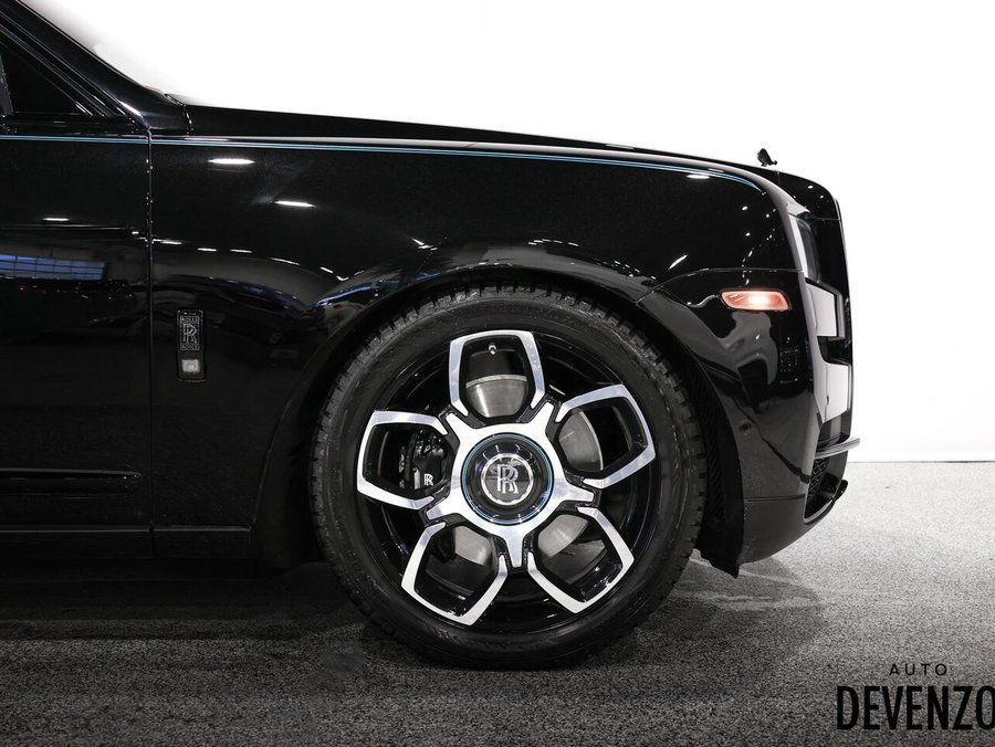 Rolls-Royce Cullinan 2023 2023 Bleu