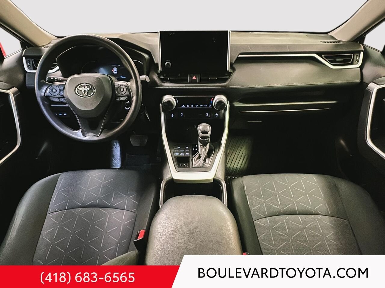 Toyota RAV4 99412A-88 | LE, AWD 2024 Noir minuit métallisé Québec - photo #15
