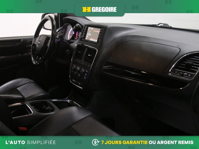 Dodge GR Caravan 821385 | Premium Plus AUTO AC CUIR GR ELECT MAGS CAM RECUL 2020 Blanc Laval - photo #33