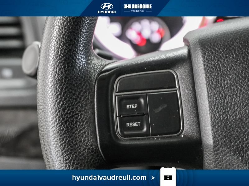 Dodge GR Caravan 2015 Noir Saint-Eustache - photo #21
