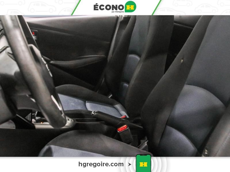 Toyota Yaris 2018 Blanc Blainville - photo #10