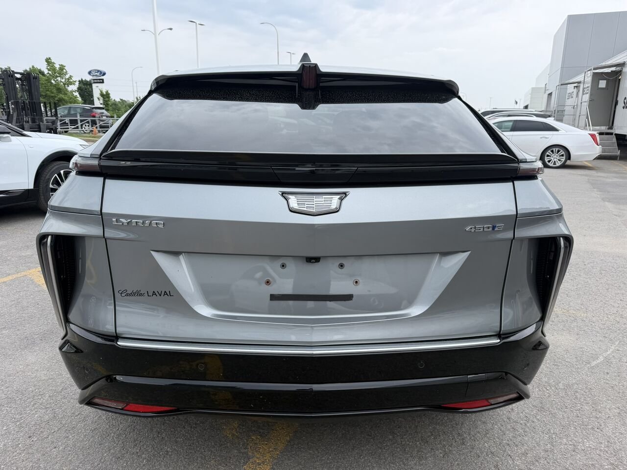 2024 Cadillac LYRIQ Tech FINANCEMENT À PARTIR DE 0.99% Grey Laval - photo #10