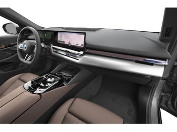 BMW 5 Series 550e xDrive
