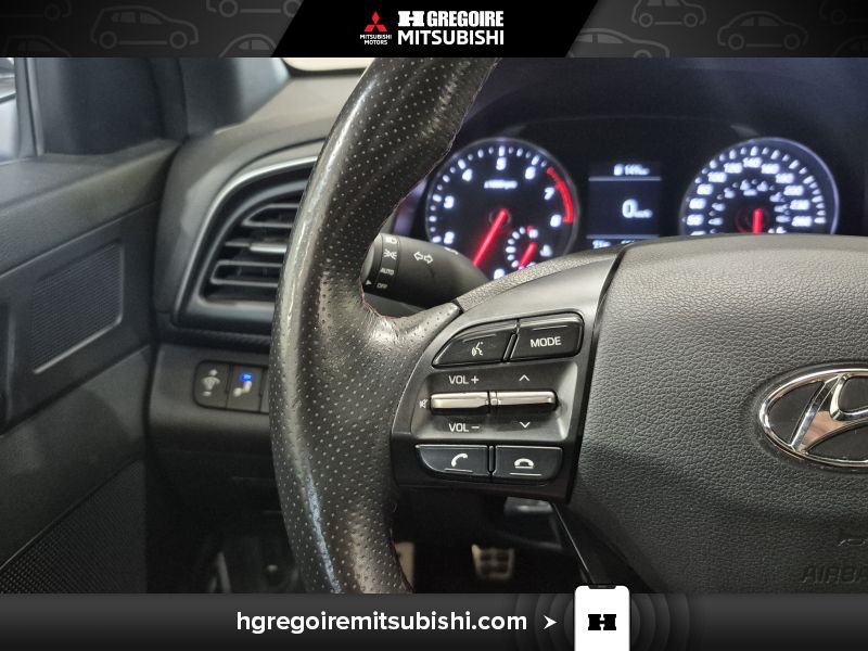 2019 Hyundai Elantra Grey Laval - photo #19