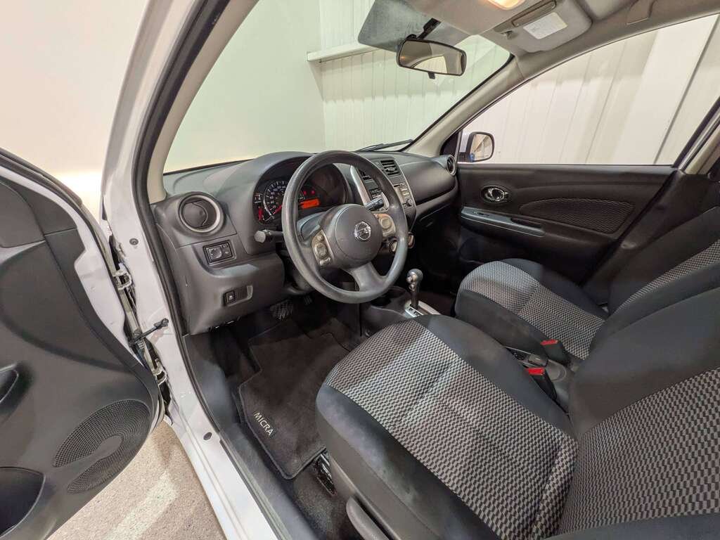 2015 Nissan Micra 4dr HB Man SR White Val-David - photo #9