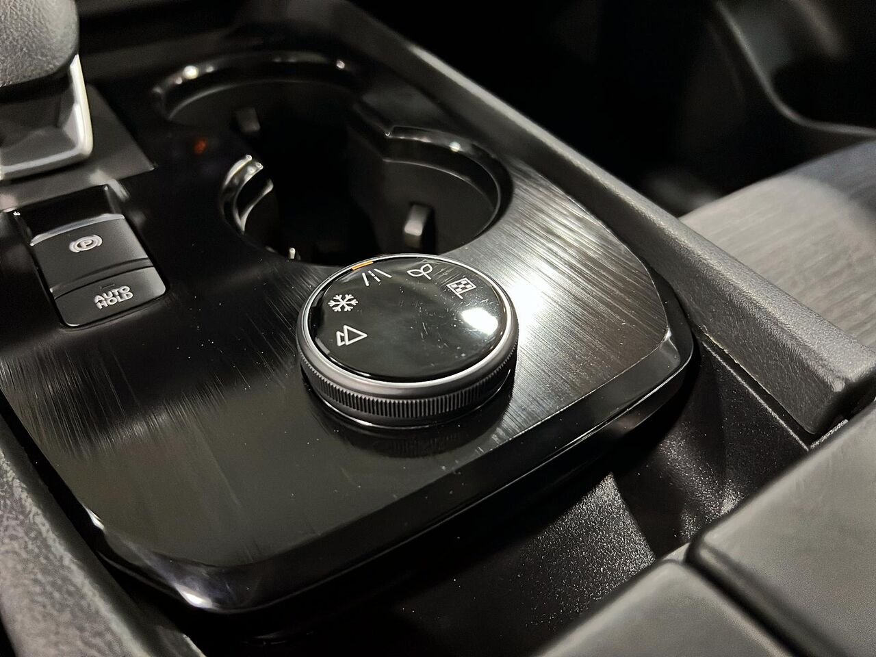 2023 Nissan Rogue Grey Québec - photo #15
