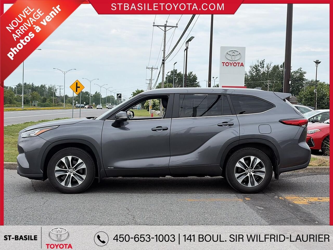2023 TOYOTA Highlander Hybrid Magnetic Grey Metallic Saint-Basile-le-Grand - photo #1