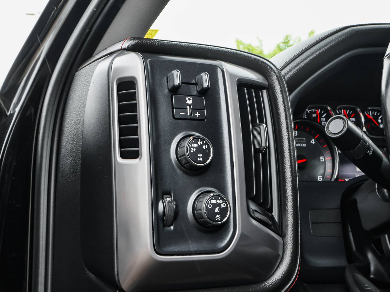 2016 GMC Sierra 1500 4WD Crew Cab 143.5 SLT Black Sherwood Park - photo #20