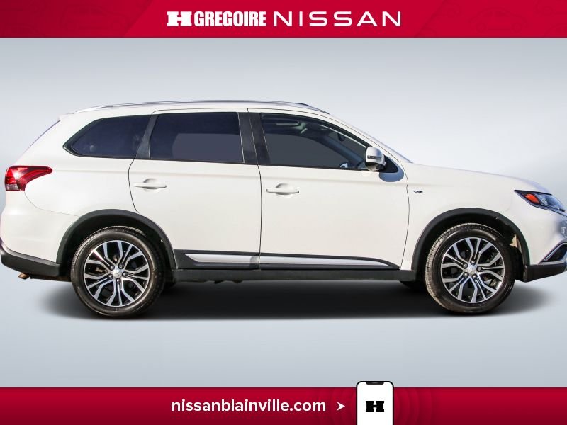 Mitsubishi Outlander 2018 Blanc Laval - photo #10