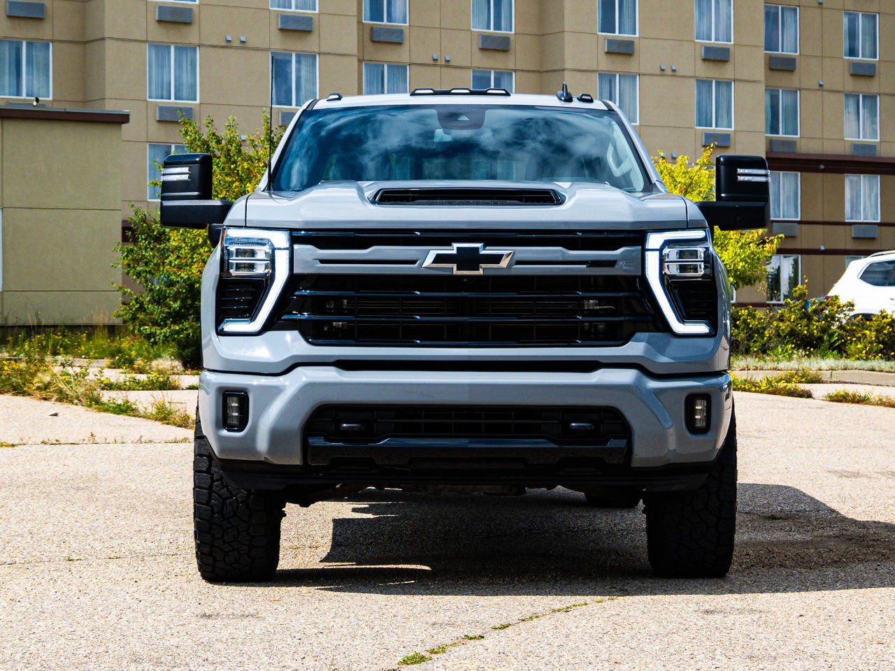 2024 Chevrolet Silverado 3500HD 4WD Crew Cab 159 LT Grey Sherwood Park - photo #2