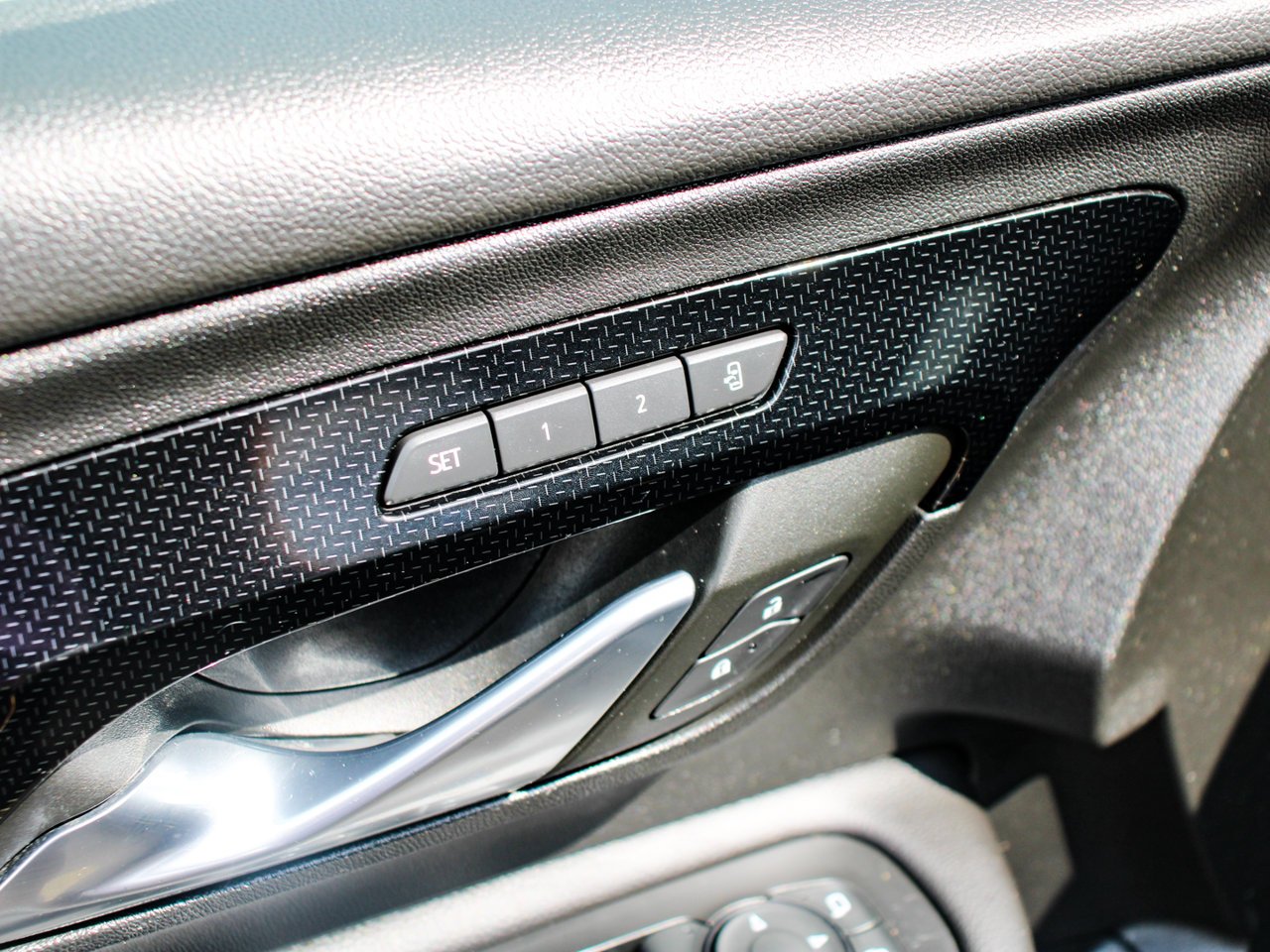 2022 GMC Terrain AWD 4dr AT4 Black Sherwood Park - photo #15