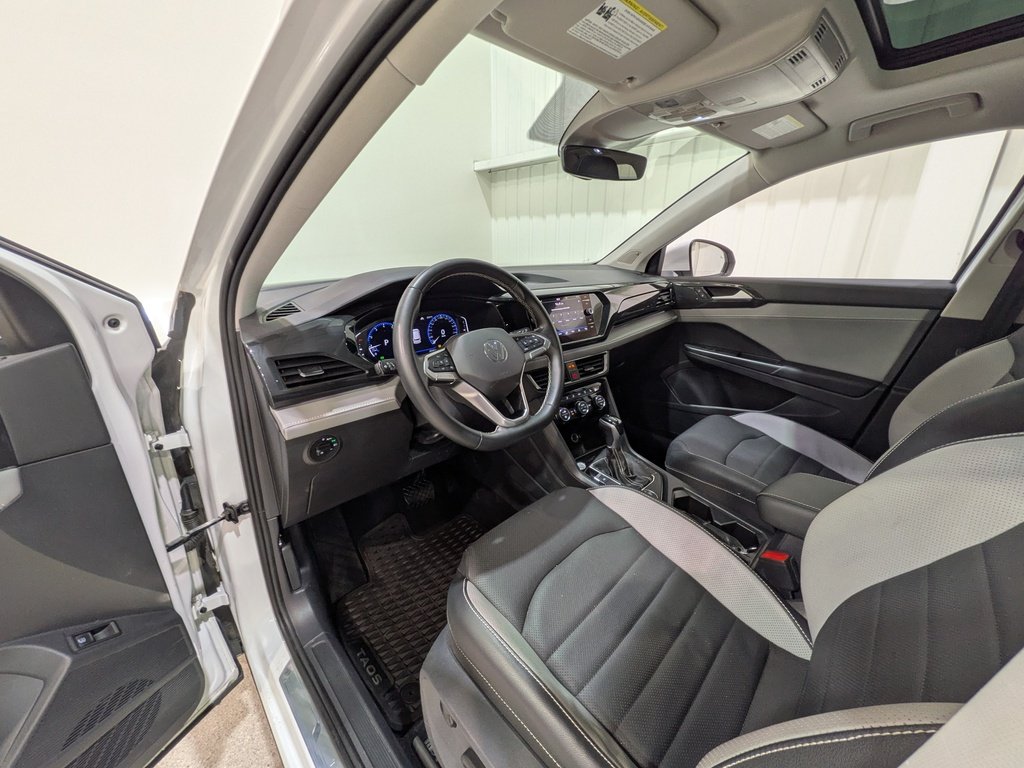2022 Volkswagen Taos Highline 4MOTION White Val-David - photo #9