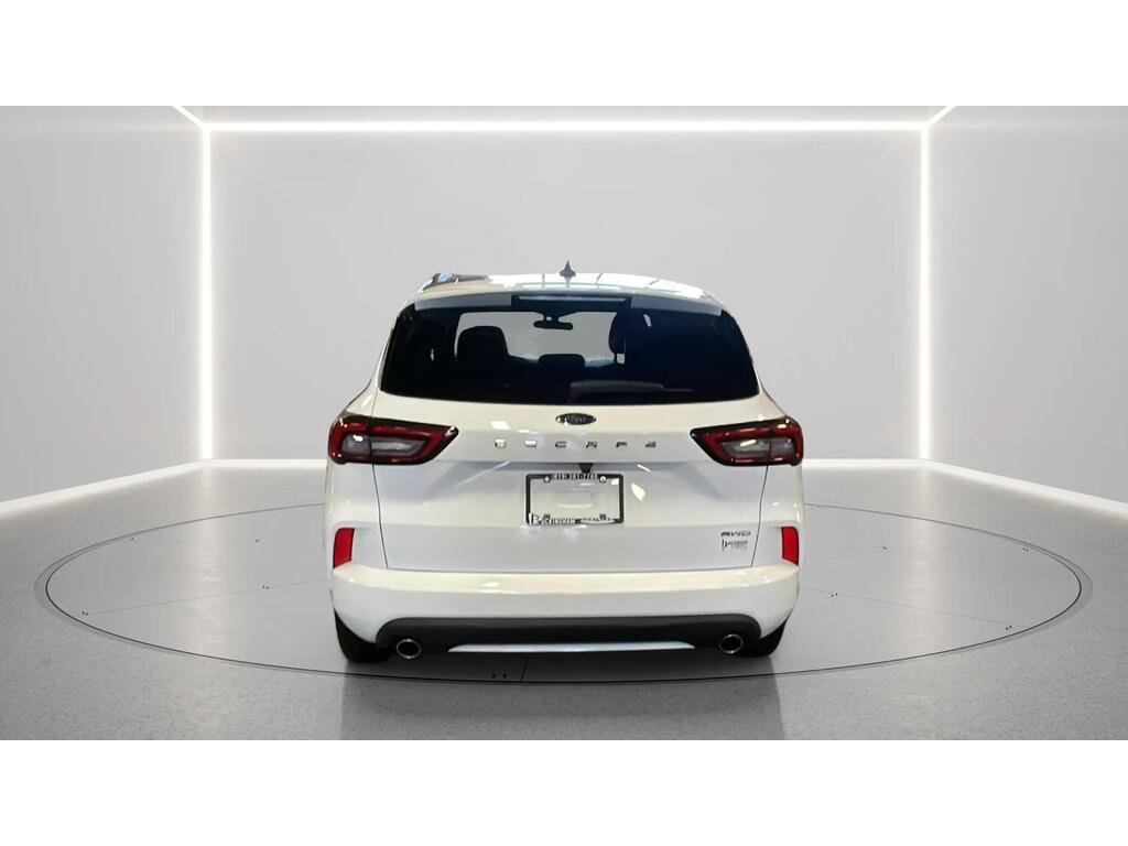 Ford Escape 2023 Blanc Gatineau - photo #3