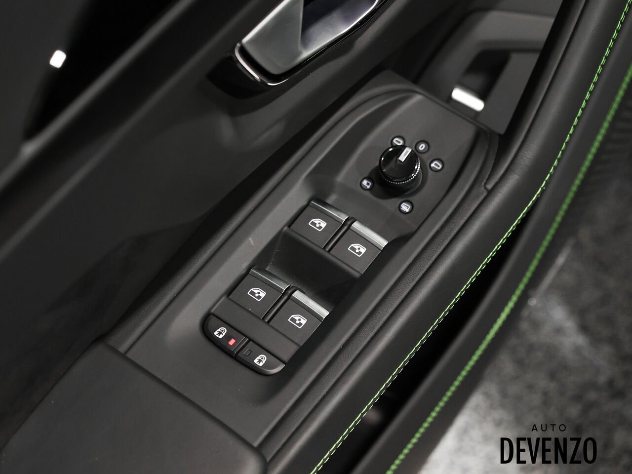Lamborghini Urus S 2024 Noir Saint-Eustache - photo #11