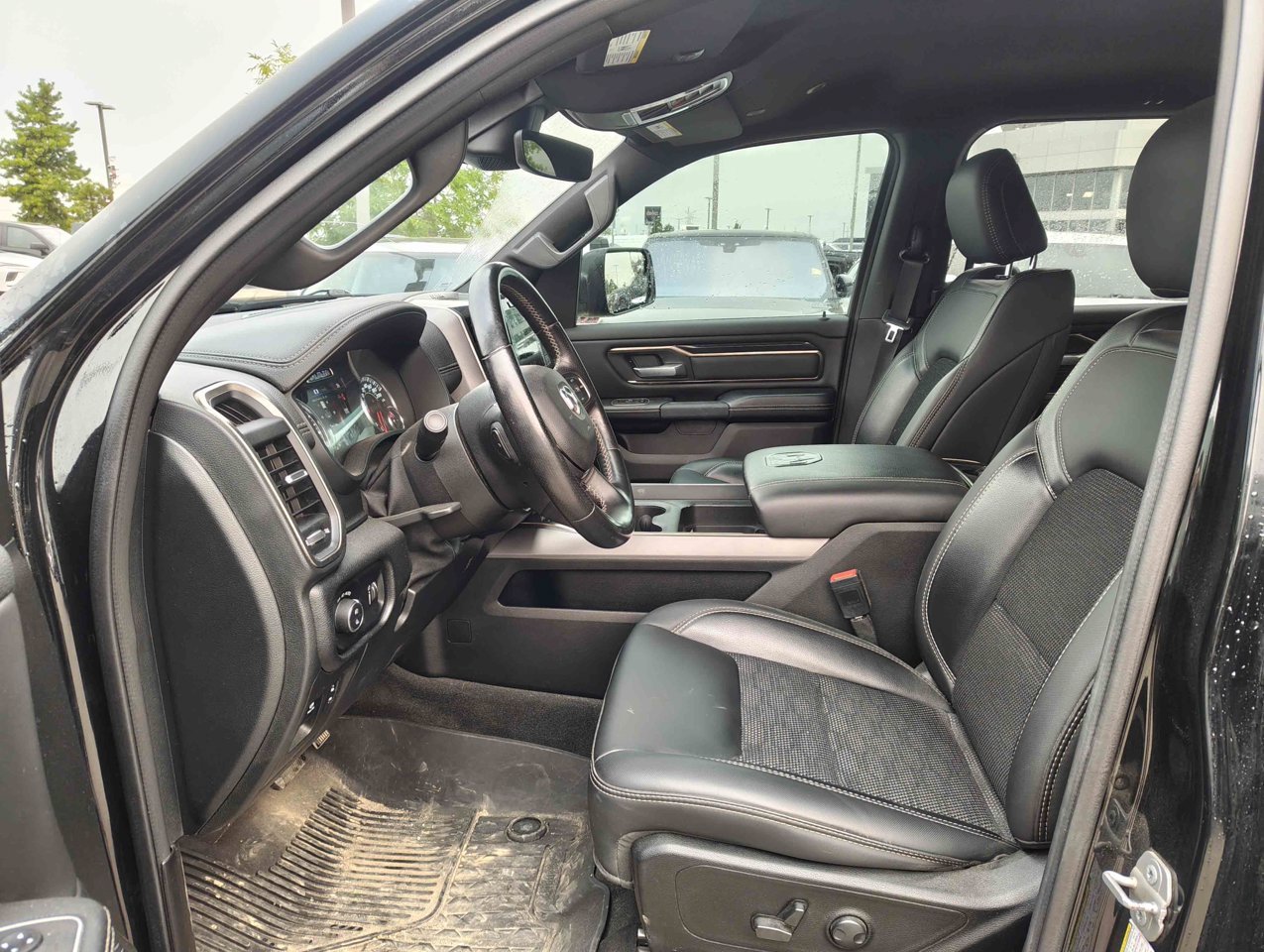 2022 Ram 1500 Sport 4x4 Crew Cab 5'7 Box Black Sherwood Park - photo #7