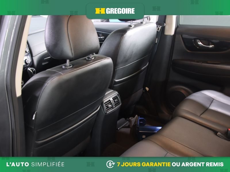 2020 Nissan Rogue Grey Laval - photo #23