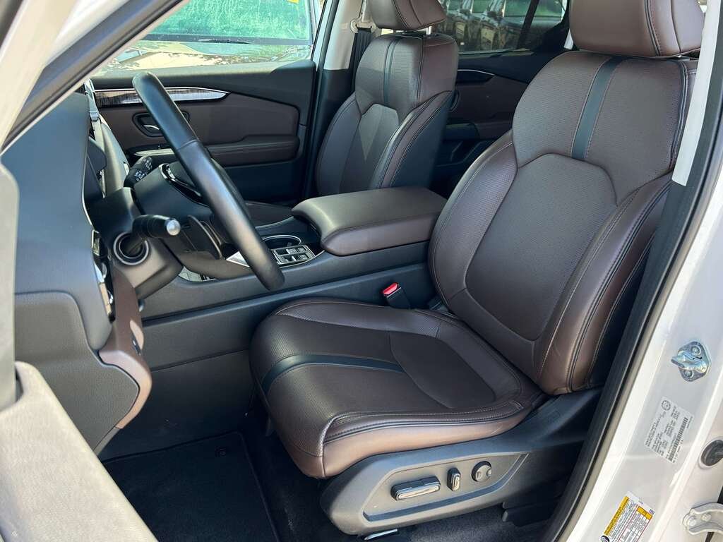 Honda HondaPilot Touring 2023 Blanc Gatineau - photo #11