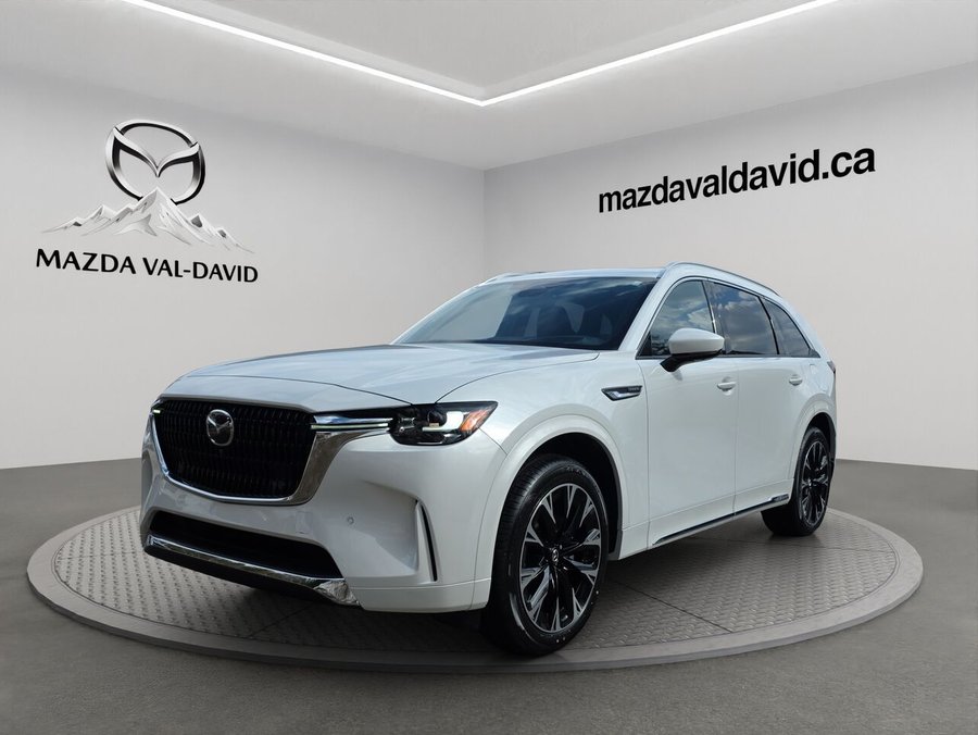 2026 Mazda CX-90 PHEV Signature PHEV, 7 passagers, toit pano, cuir, sièges ventilés Platinum Quartz Metallic