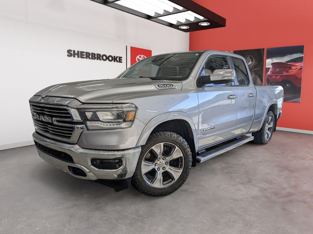 2019 Ram 1500 1C6SRFDT8KN573070 Silver Sherbrooke - photo #0