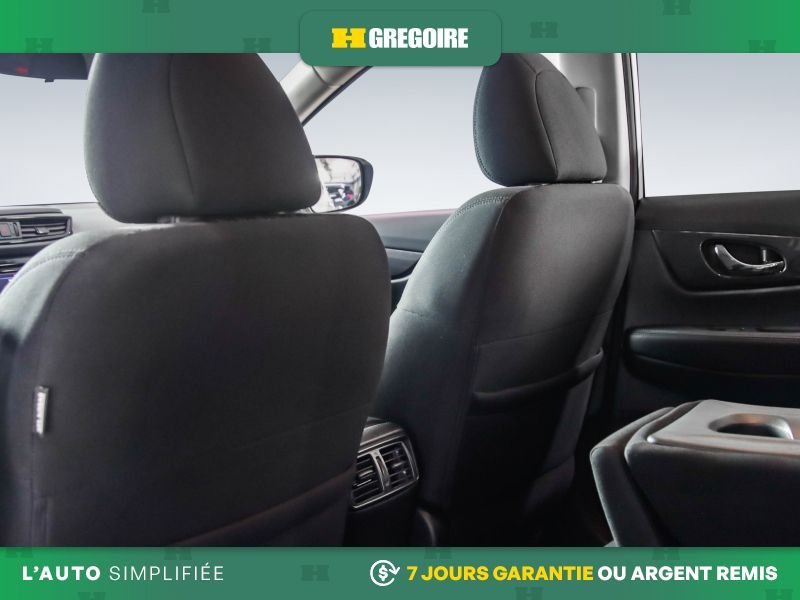 Nissan Rogue 2020 Blanc Laval - photo #23
