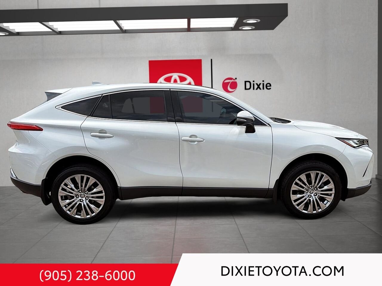 2023 Toyota Venza HYBRID LIMITED AWD / CLEAN CARFAX / HEATED AND VENTILATED SEATS / ALLOY WHEELS / CARPLAY AND ANDROID AUTO Wind Chill Pearl Mississauga - photo #2