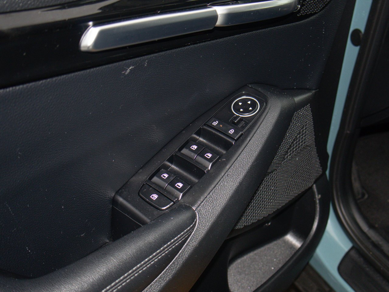 2025 Kia Seltos EX AWD Blue Sherwood Park - photo #19