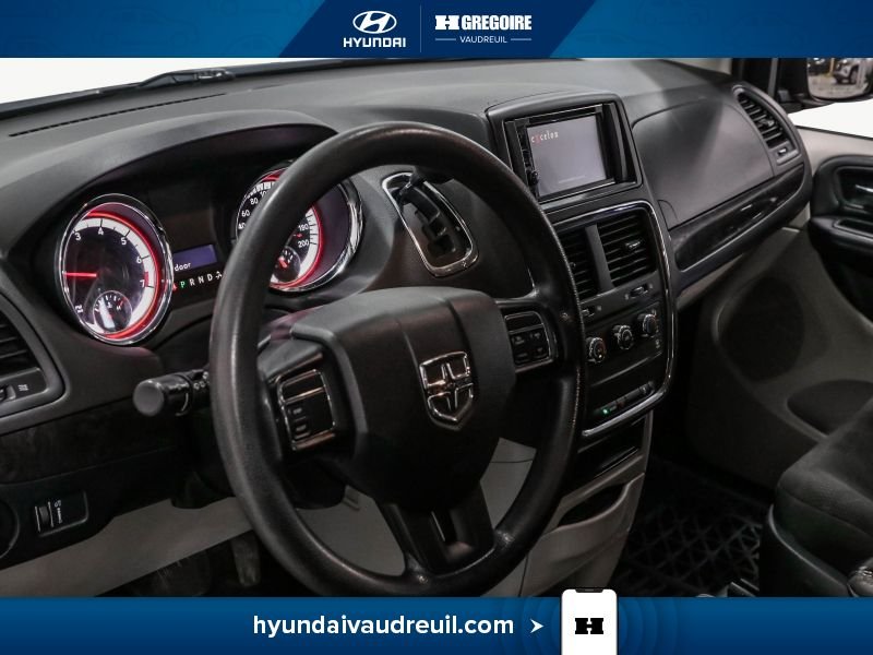 2018 Dodge GR Caravan Black Laval - photo #13