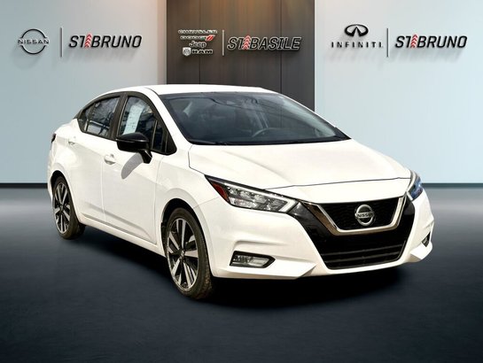 2022 Nissan Versa 2022 White