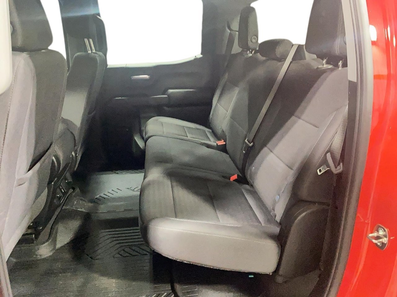 2024 Chevrolet Silverado 1500 VIN 3GCUDCED7RG282990 Red Baie-Comeau - photo #8