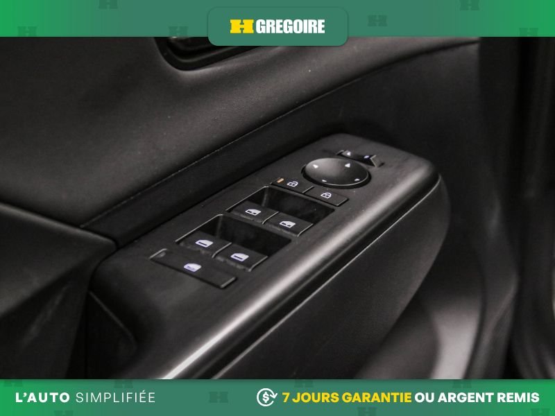 2024 Hyundai Kona Black Blainville - photo #15