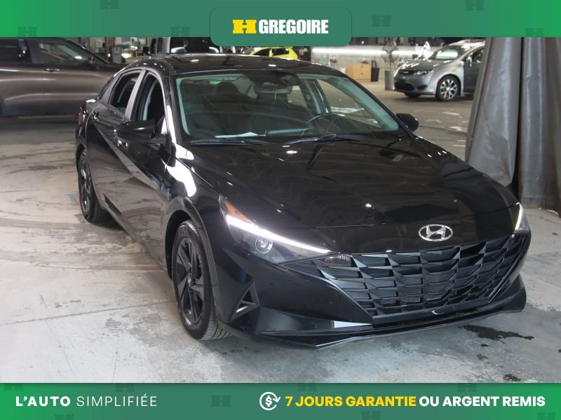 Hyundai Elantra 820686 | Preferred AUTO A/C MAGS TOIT CAM RECUL BLUETOOTH 2022 Noir Laval - photo #0