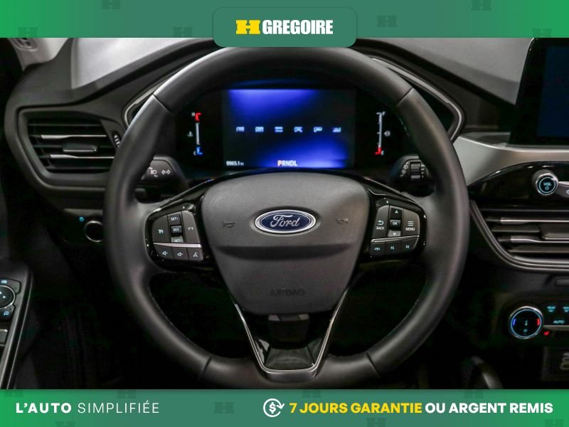 2025 Ford Escape Grey Laval - photo #13